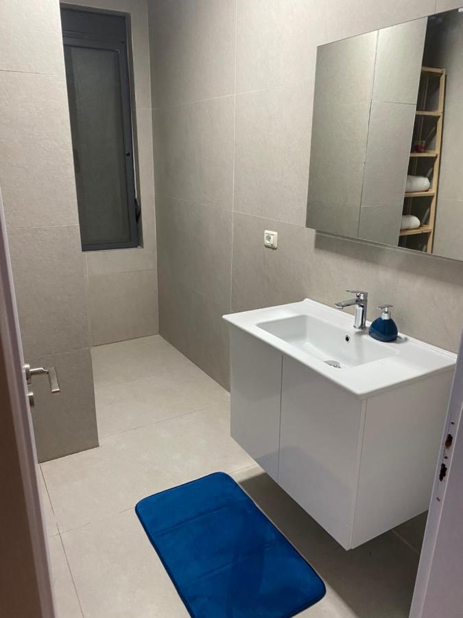 Cheerful 2-Bedroom Apartment In Golem Golem  Zewnętrze zdjęcie