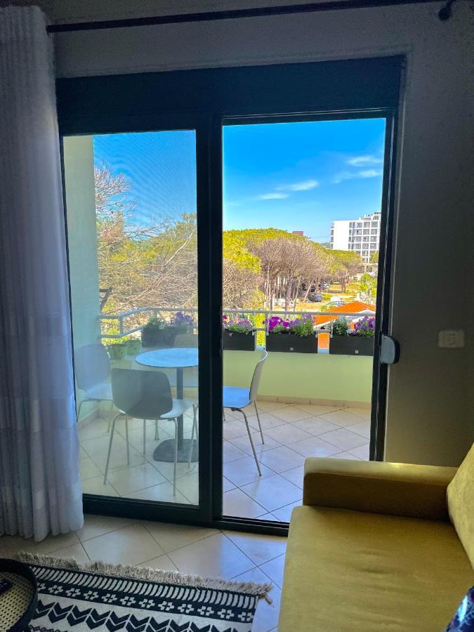 Cheerful 2-Bedroom Apartment In Golem Golem  Zewnętrze zdjęcie